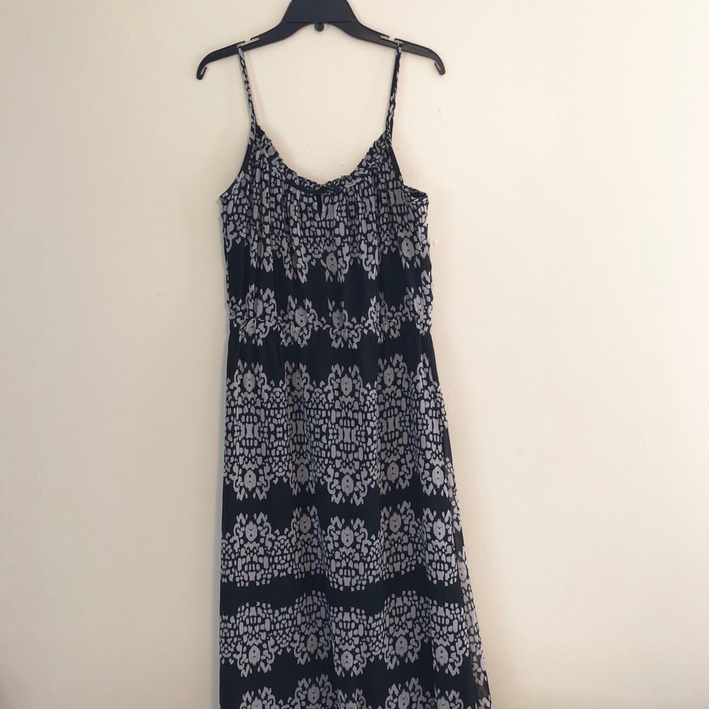 Banana Republic black and taupe maxi dress